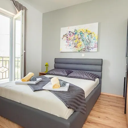 Apartment Ana